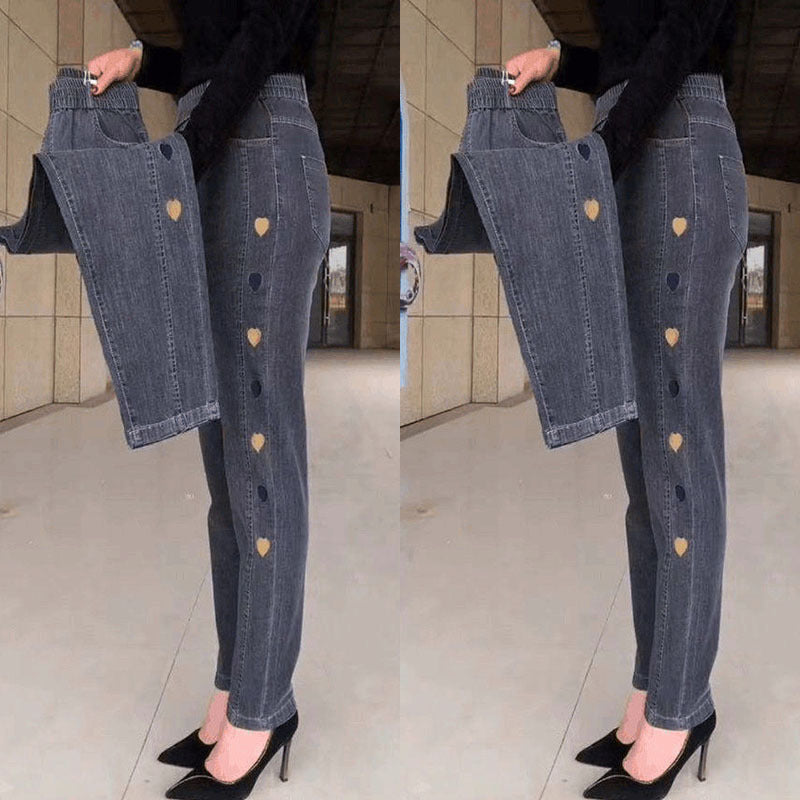 Evelyn™ Heart Embroidered Jeans 